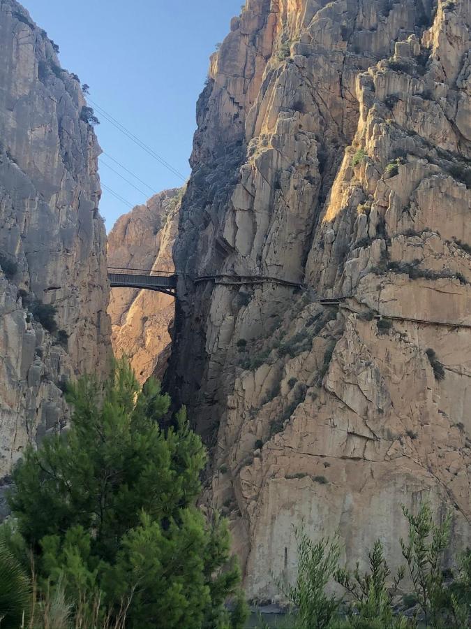 Studio Apartment In Ardales, Cerca El Caminito Del Rey Y Embalses Exterior foto